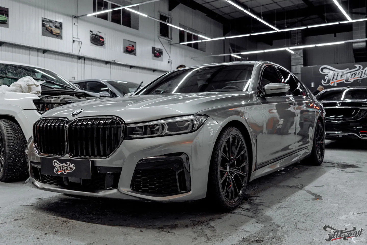 Перекрас двери BMW 7 со снятием ЛКП